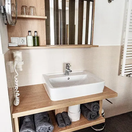 Aparthotel 's Mitterndorf 4*